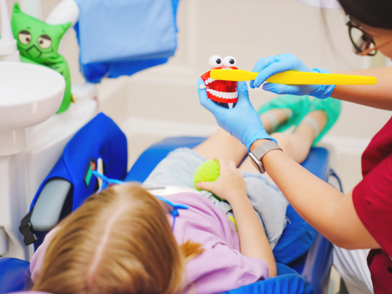 Top Pediatric Dentists in Toronto: Expert Kids Care Dental Services