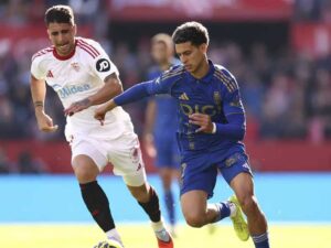 Real Oviedo vs Sevilla: Lineups, Formations, and Key Players Ahead of Clash